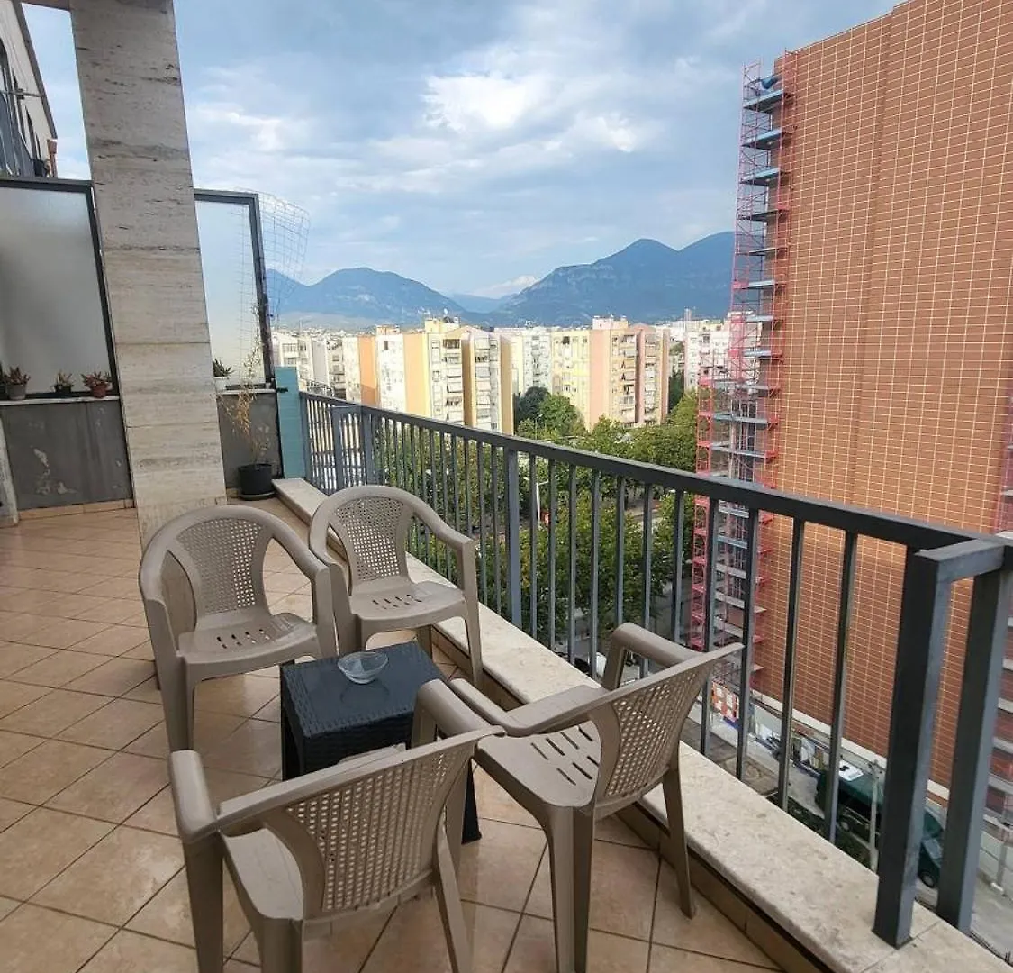 Apartment With Balcony And City View Tirana