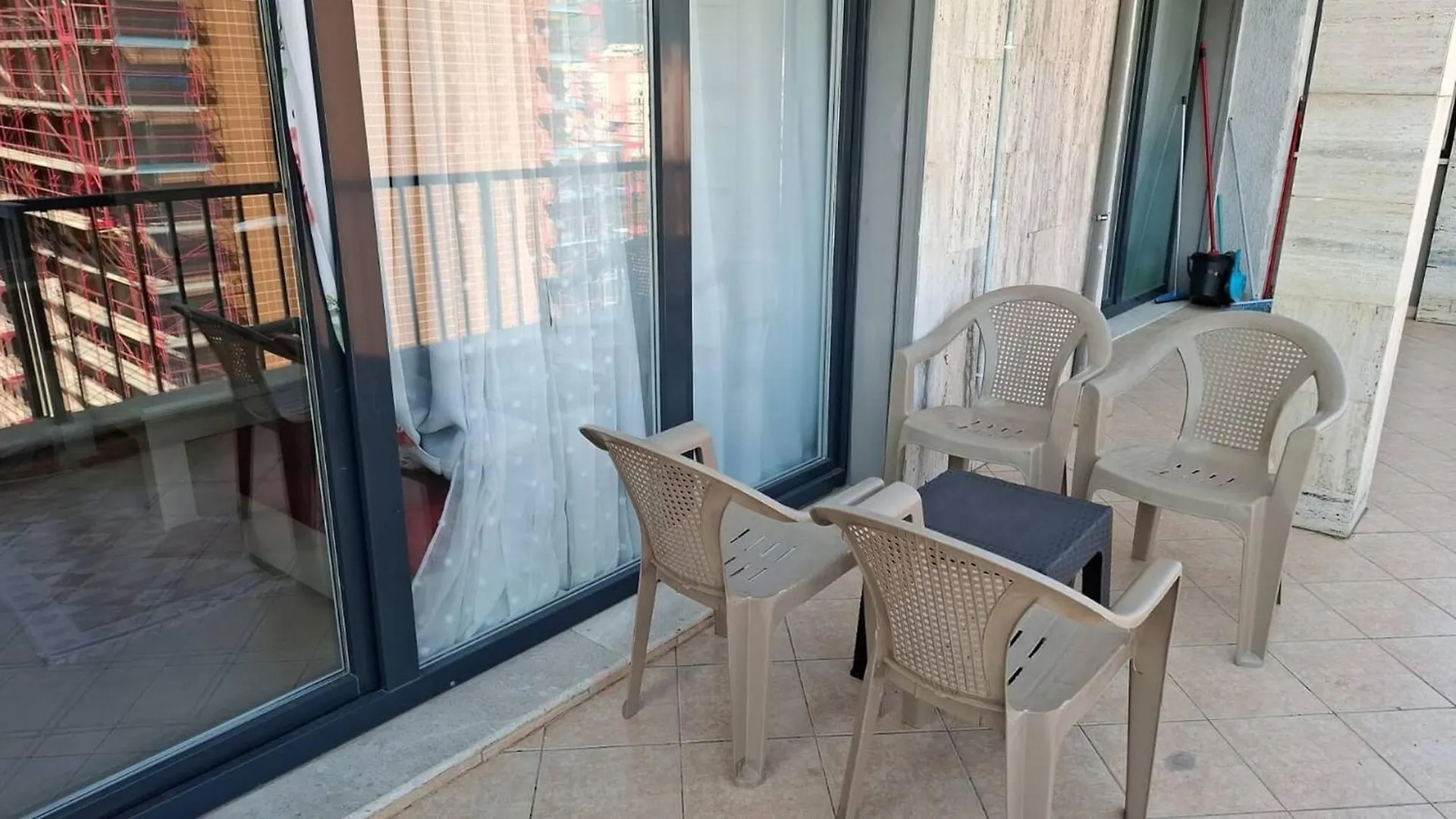 Apartment With Balcony And City View Tirana